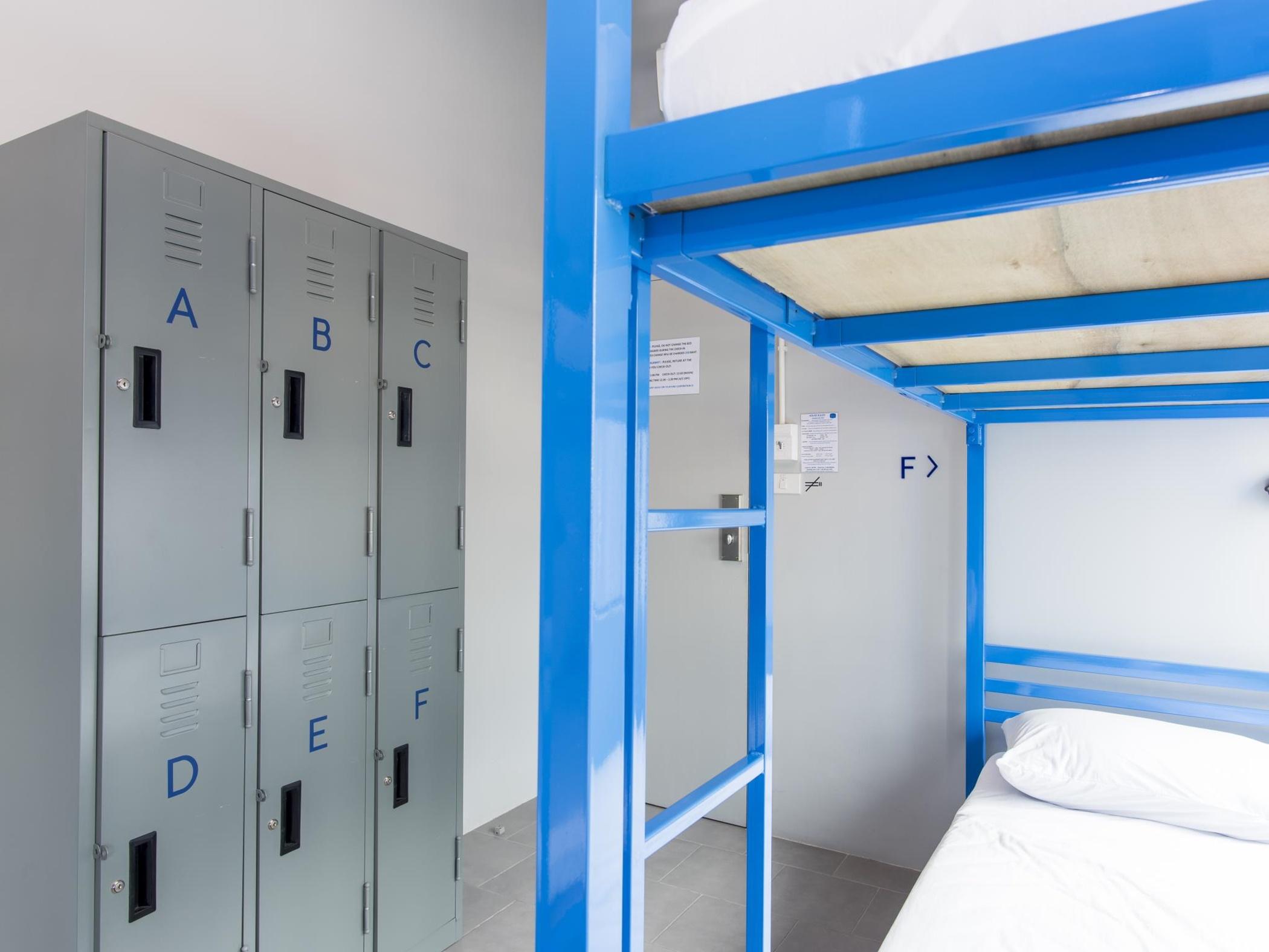 Loftel Station Hostel Bangkok Bagian luar foto