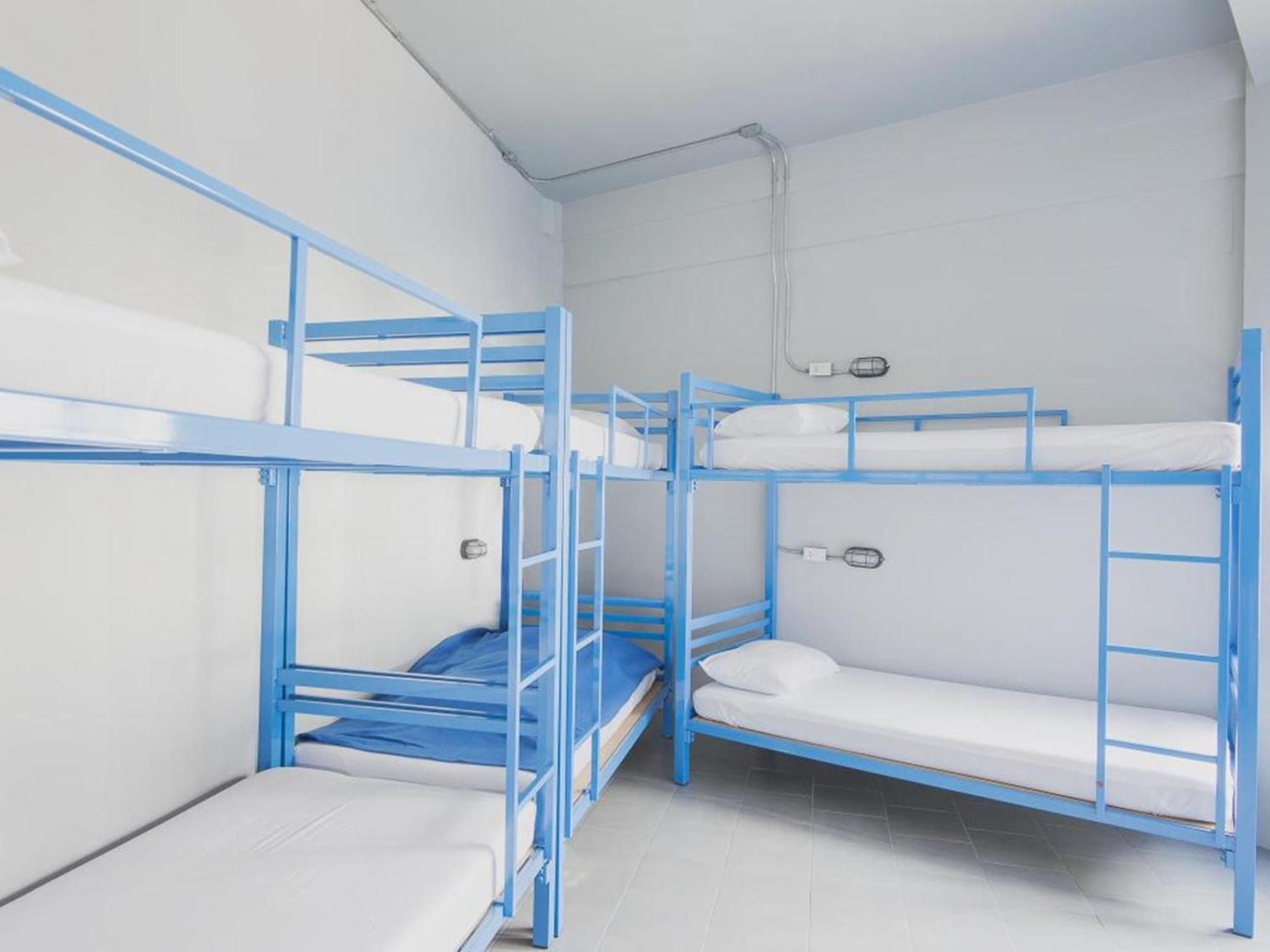 Loftel Station Hostel Bangkok Ruang foto