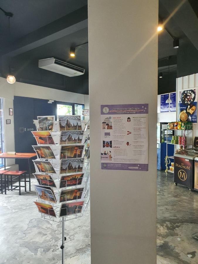 Loftel Station Hostel Bangkok Bagian luar foto